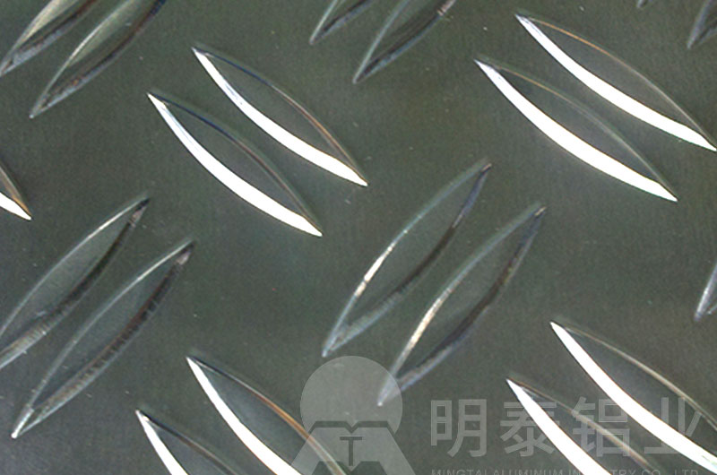 兩條筋花紋香蕉视频啪啪